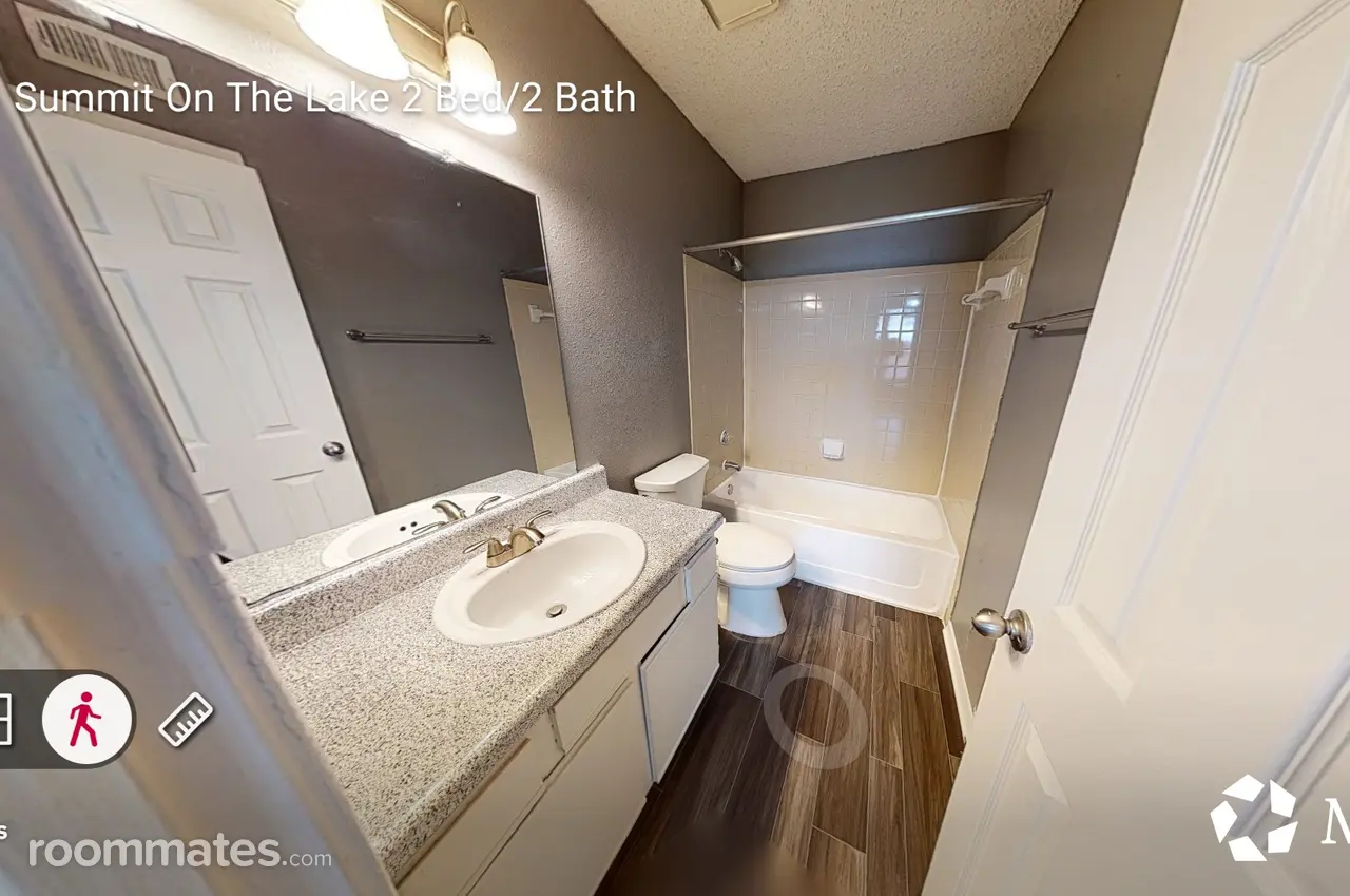 Profile photo 3 of 6