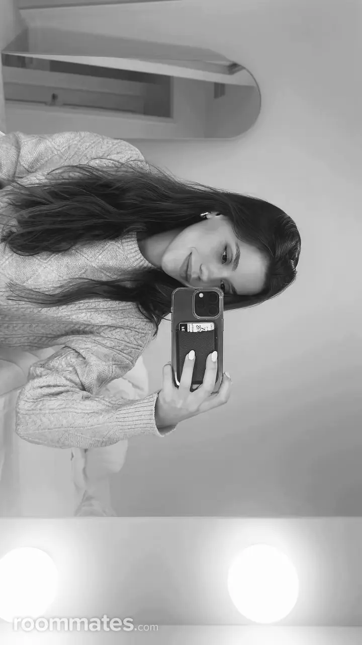 Profile photo 1 of 1