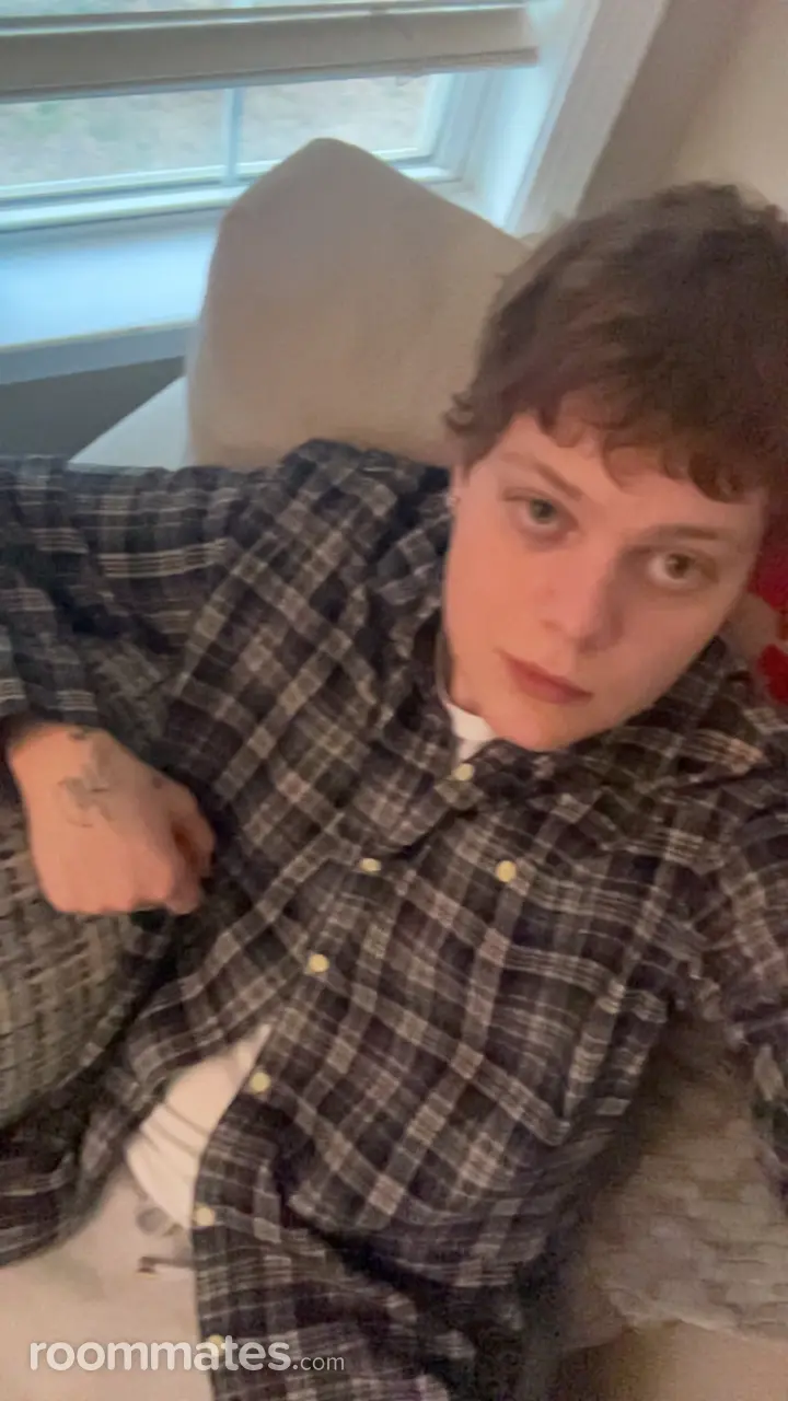 Profile photo 2 of 3