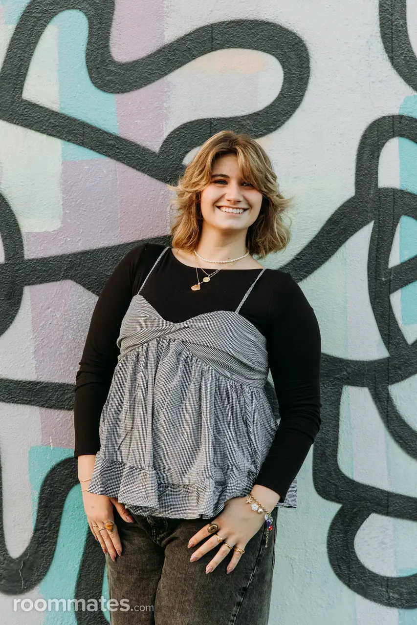 Profile photo 2 of 11