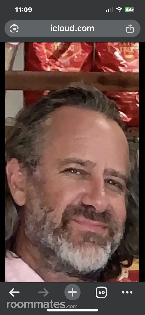 Profile photo 1 of 1