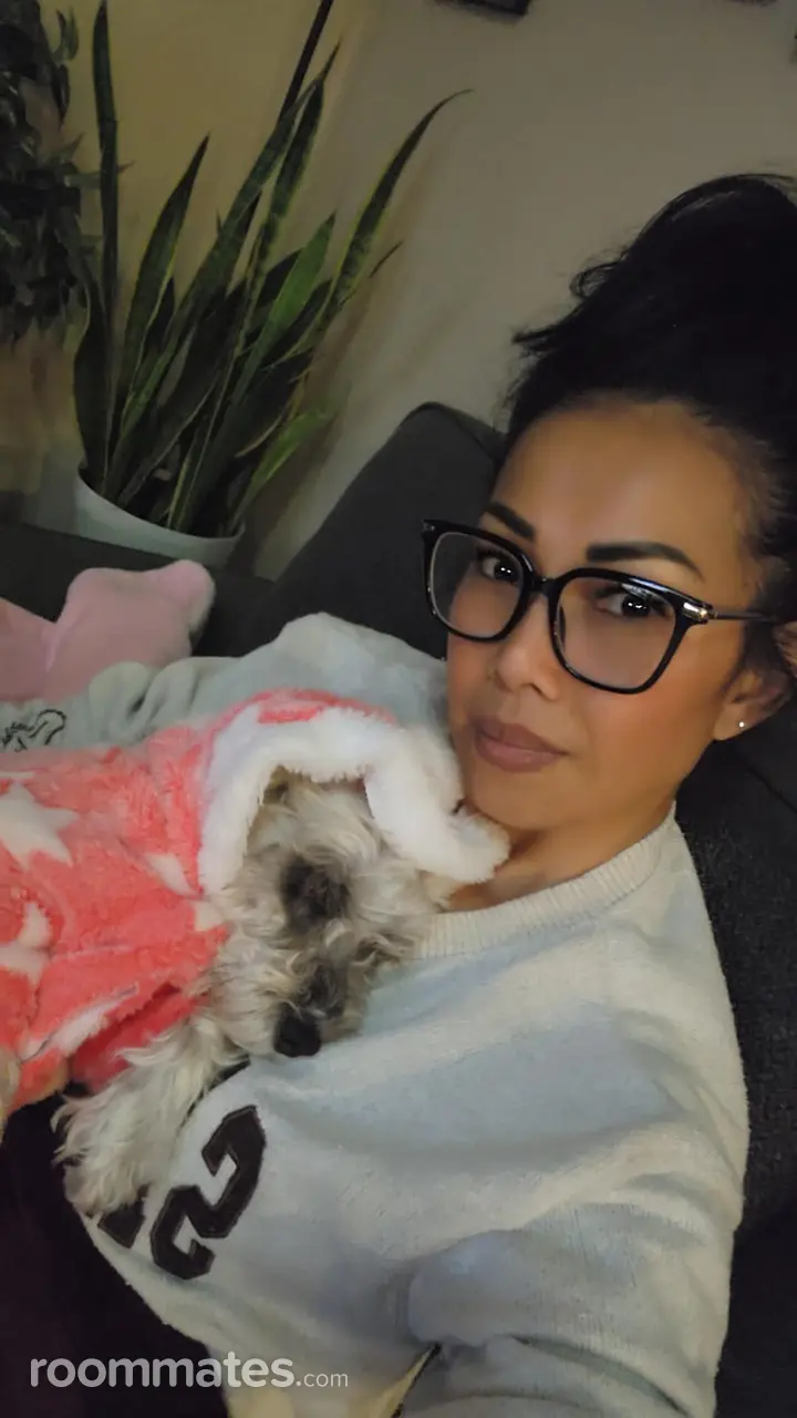 Profile photo 1 of 1