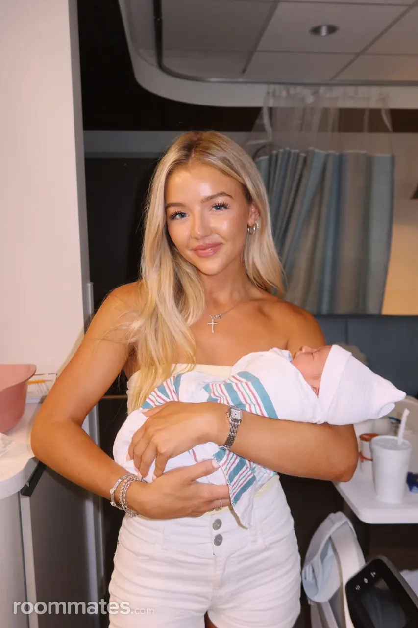 Profile photo 3 of 3