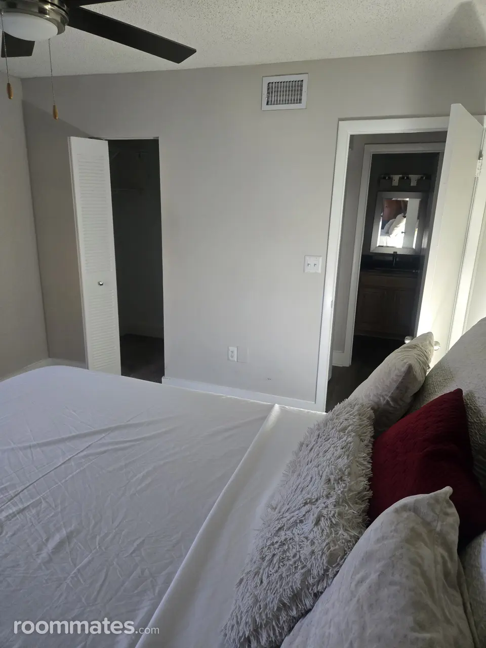 Profile photo 5 of 21