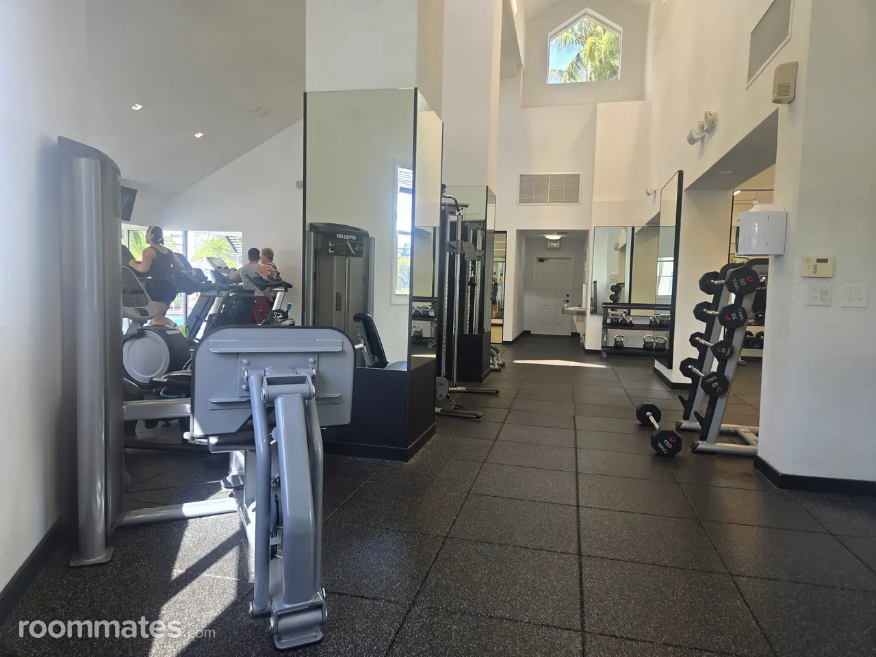 Profile photo 13 of 21