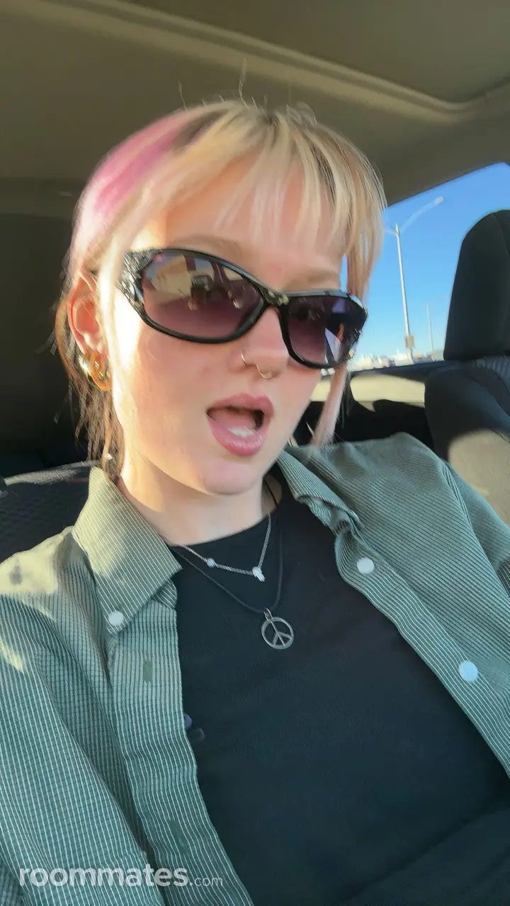 Profile photo 6 of 6