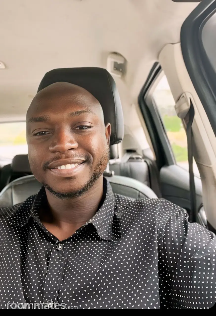 Profile photo 1 of 1