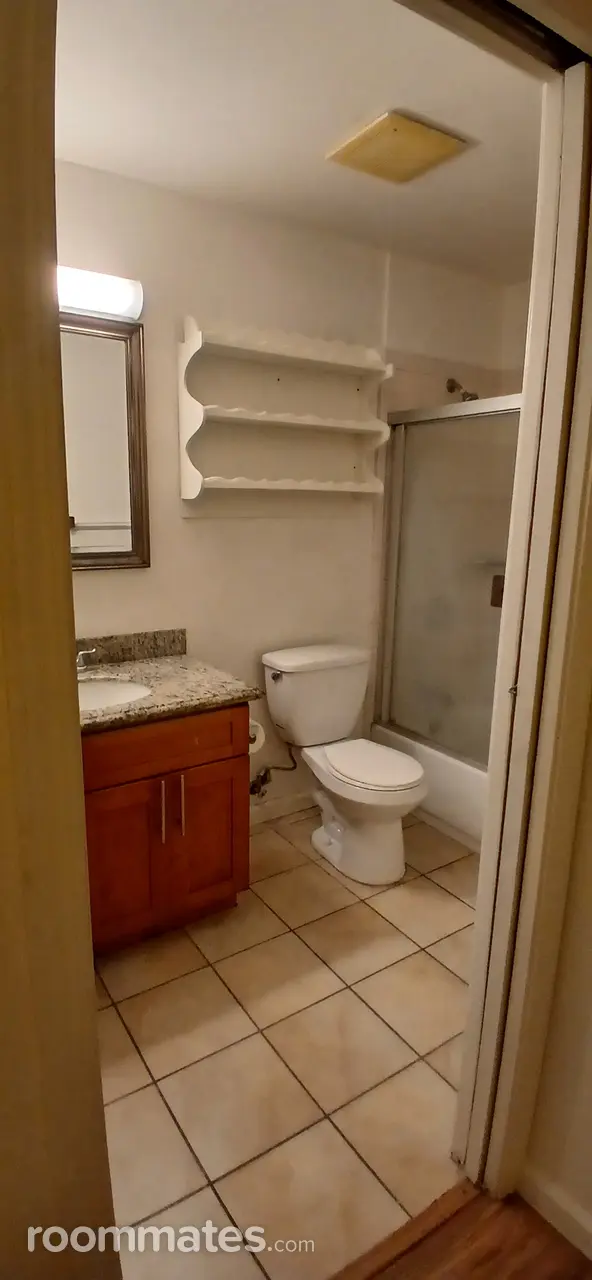 Profile photo 1 of 6