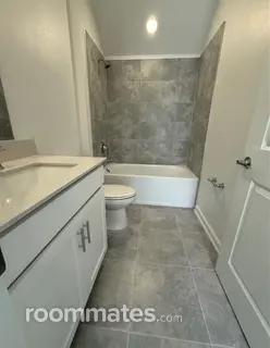 Room for rent in Clermont, FL $1000, house