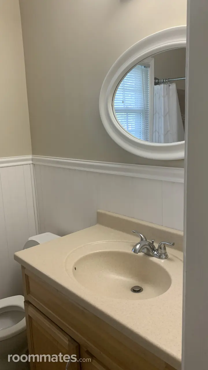 Profile photo 2 of 7