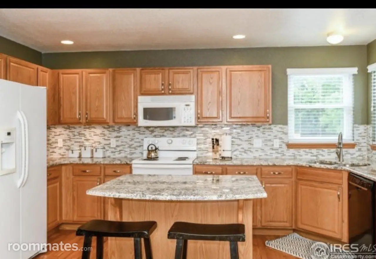 Profile photo 6 of 9