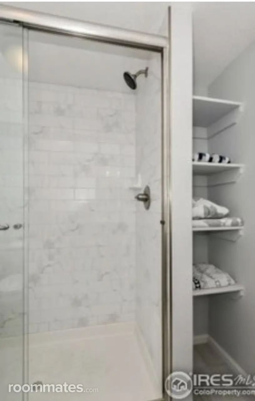 Profile photo 3 of 9