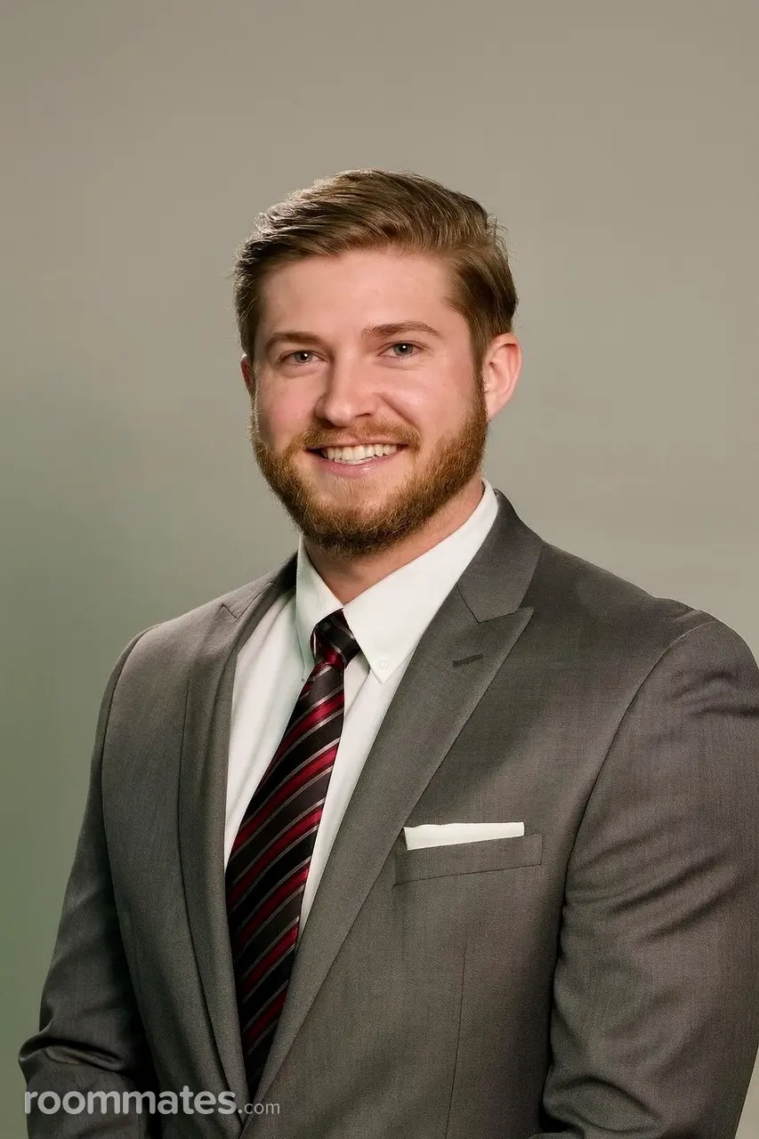 Profile photo 8 of 8