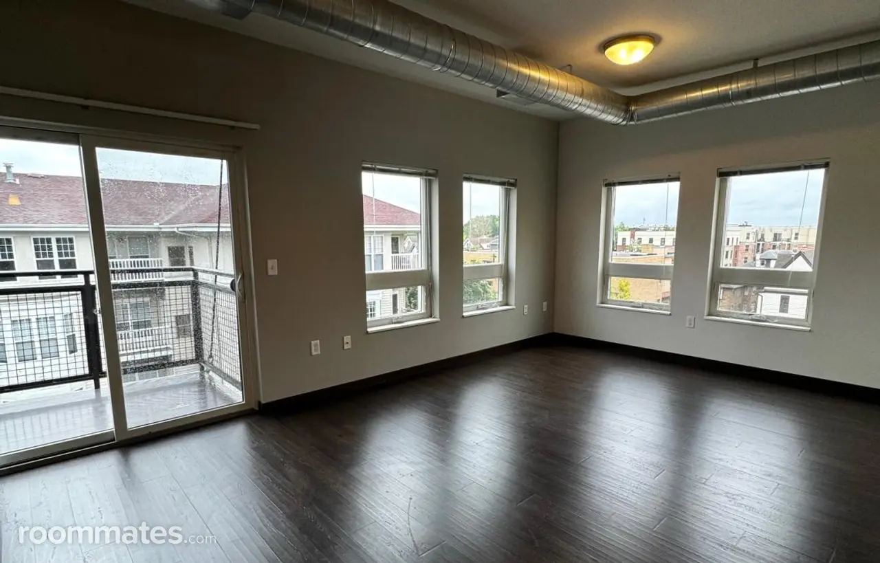 Profile photo 2 of 6