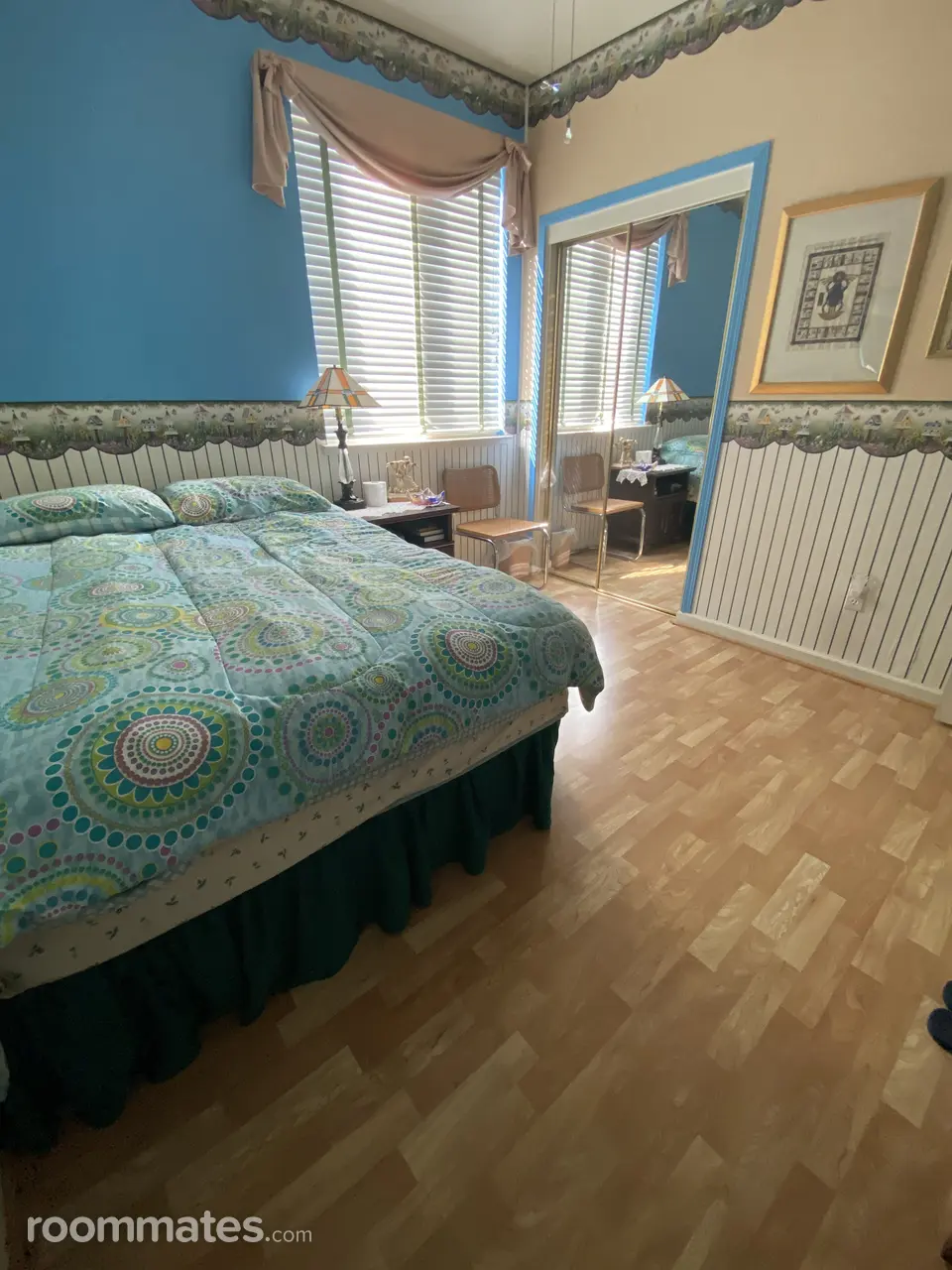 Profile photo 6 of 6