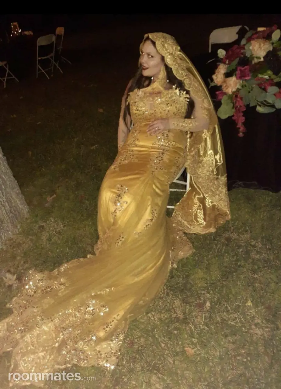 Profile photo 3 of 3