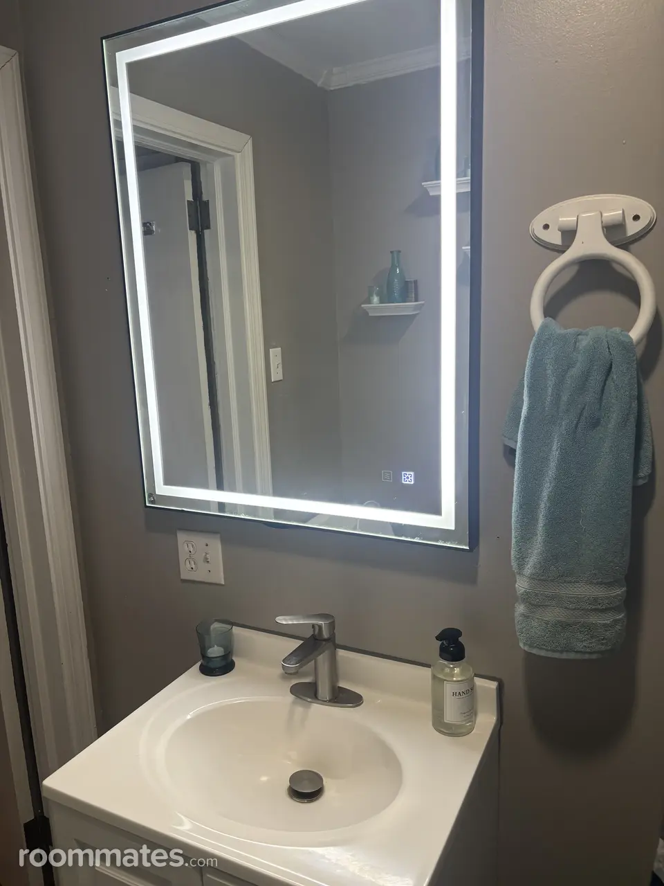 Profile photo 4 of 20