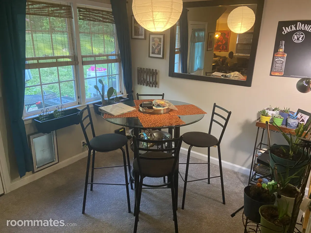 Profile photo 8 of 20