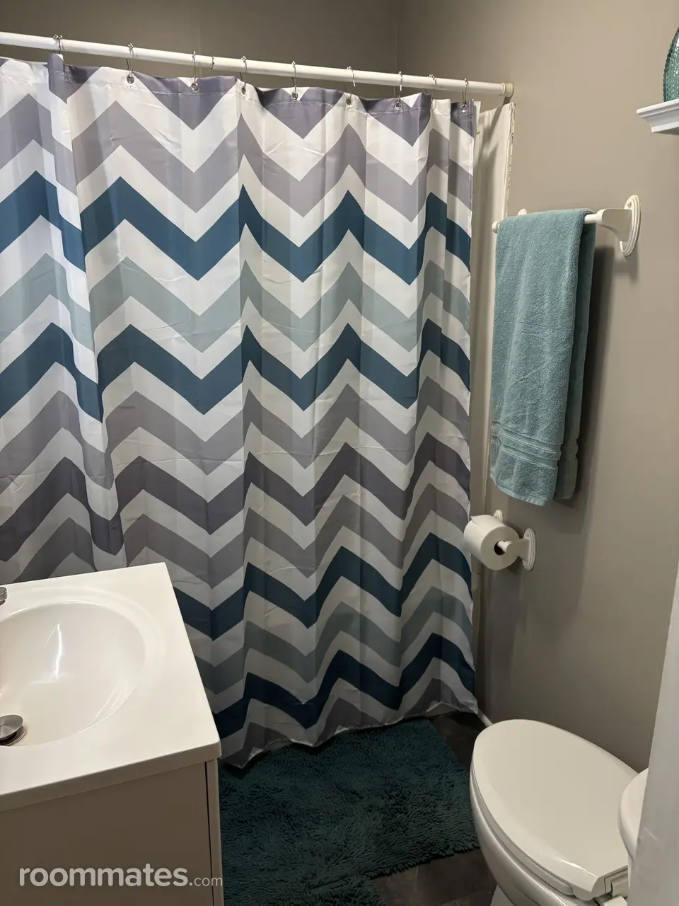 Profile photo 3 of 20