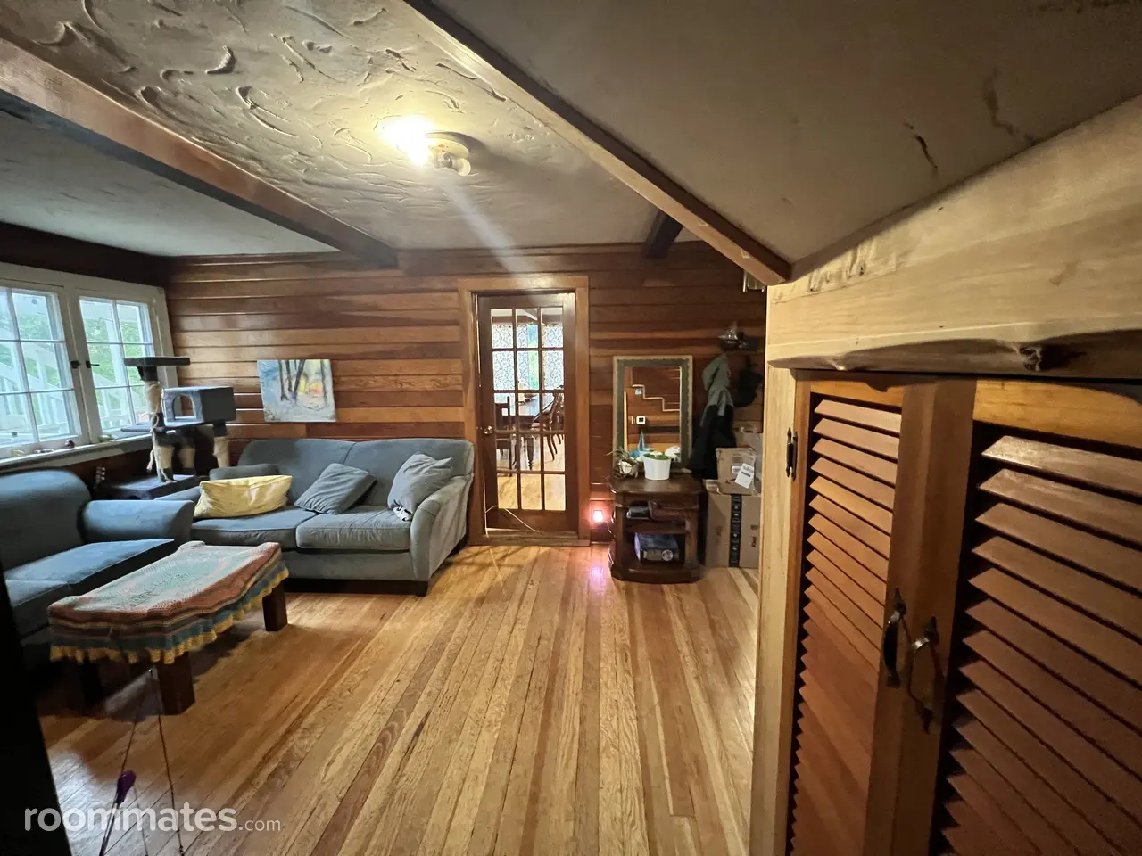 Profile photo 2 of 10