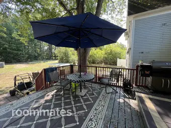 Room for rent in Brookline, NH $1100, house