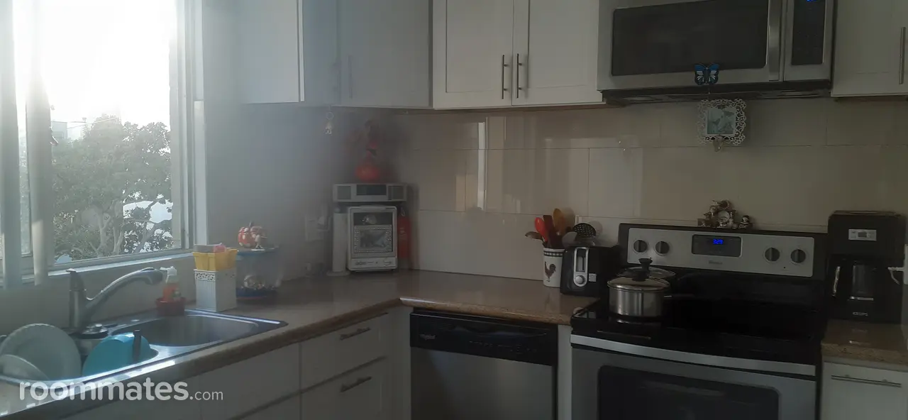 Profile photo 8 of 11