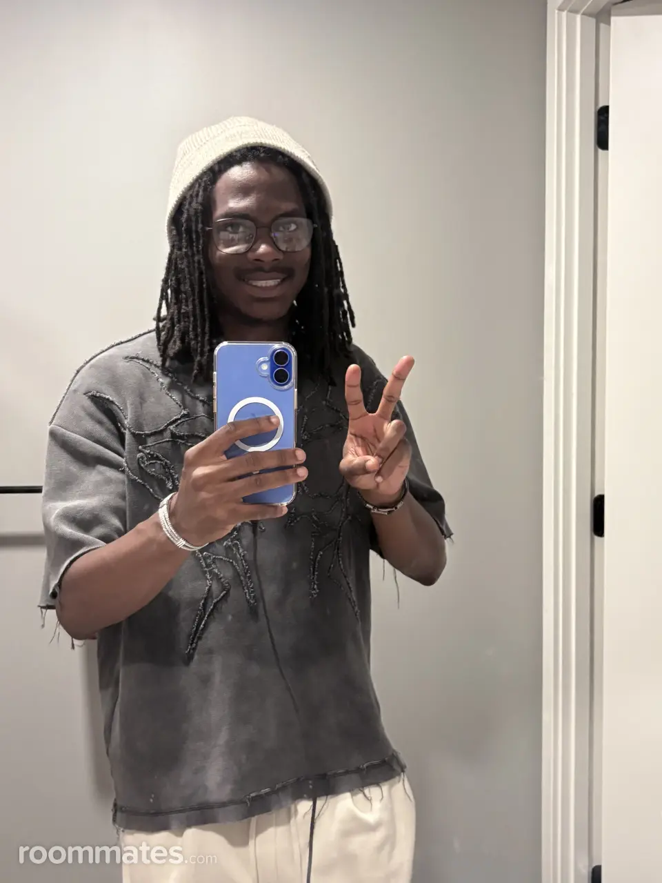 Profile photo 1 of 1