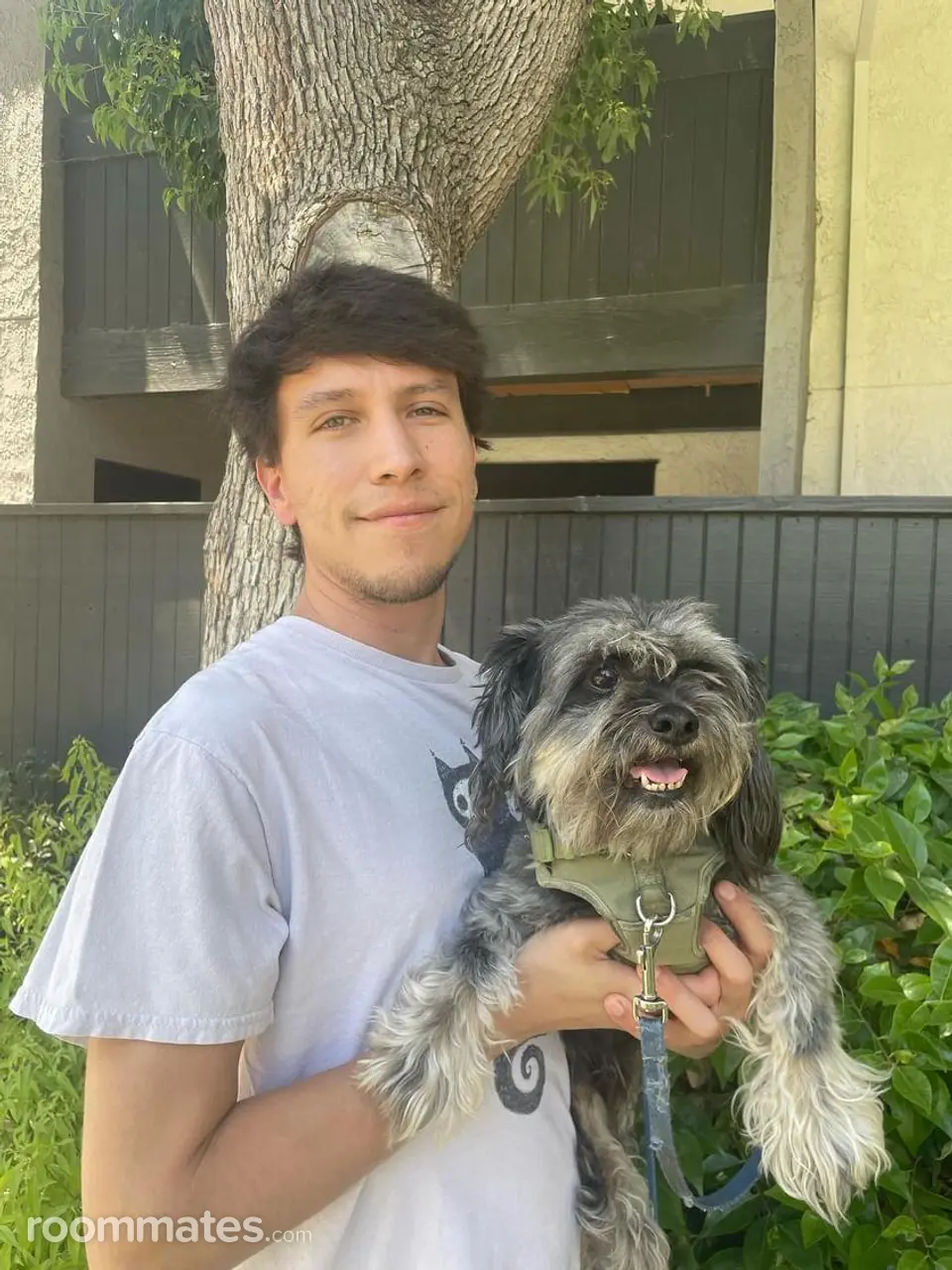 Profile photo 1 of 1