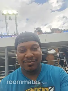 Roommate looking Roxbury, MA, $1500