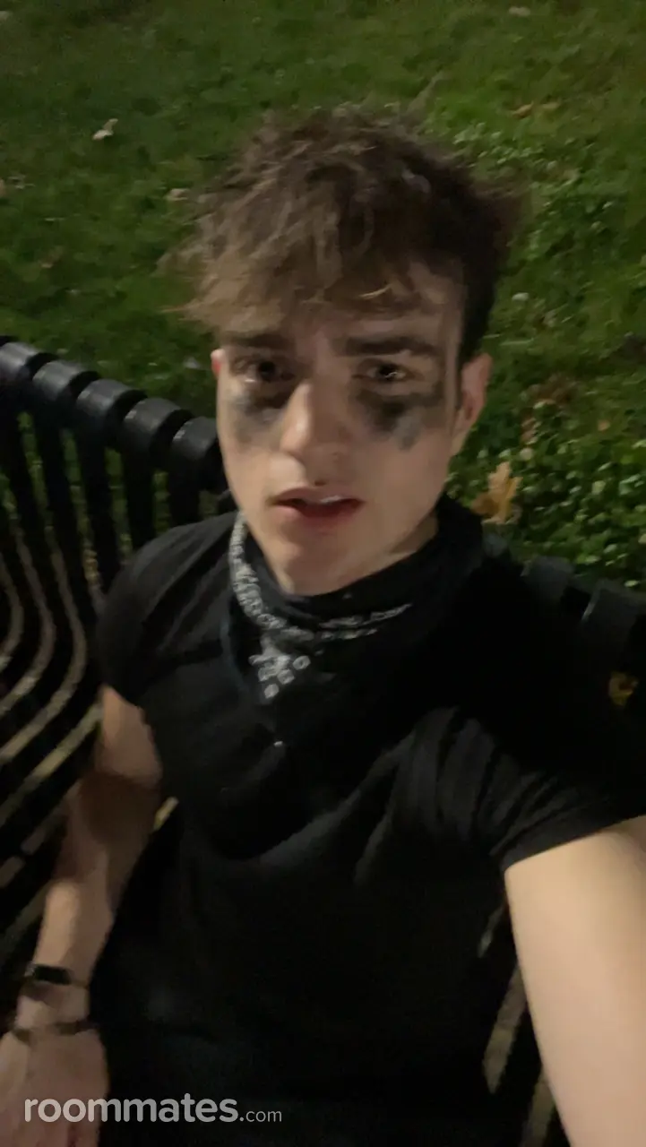 Profile photo 4 of 5