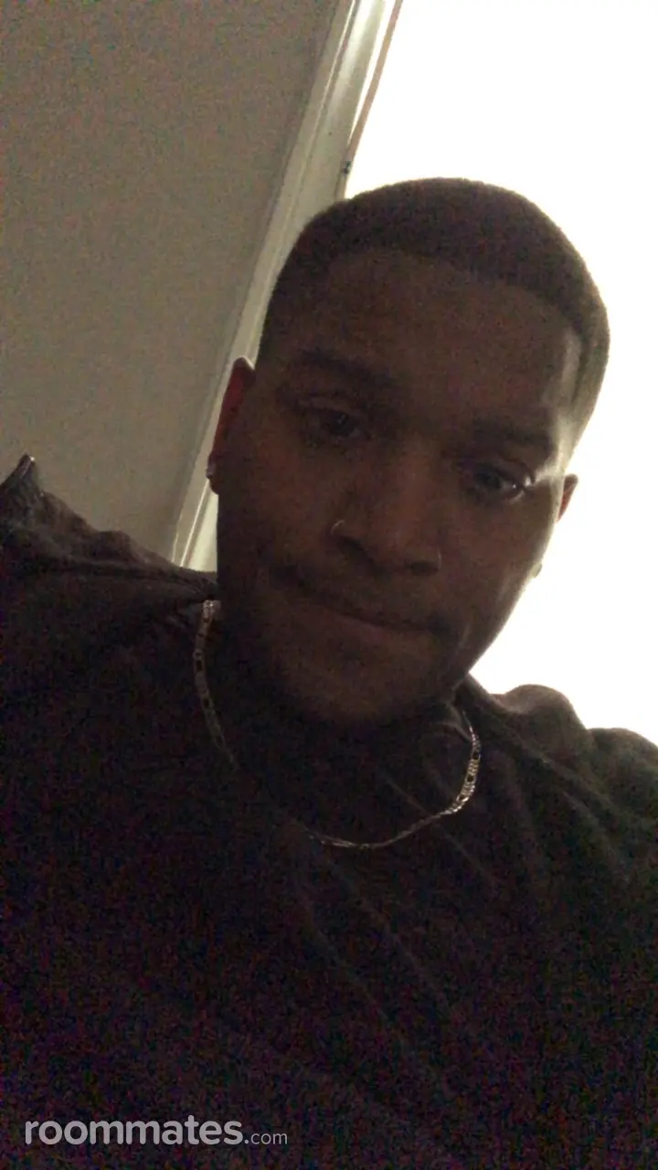 Profile photo 3 of 8