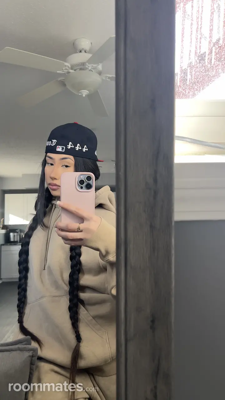 Profile photo 1 of 1