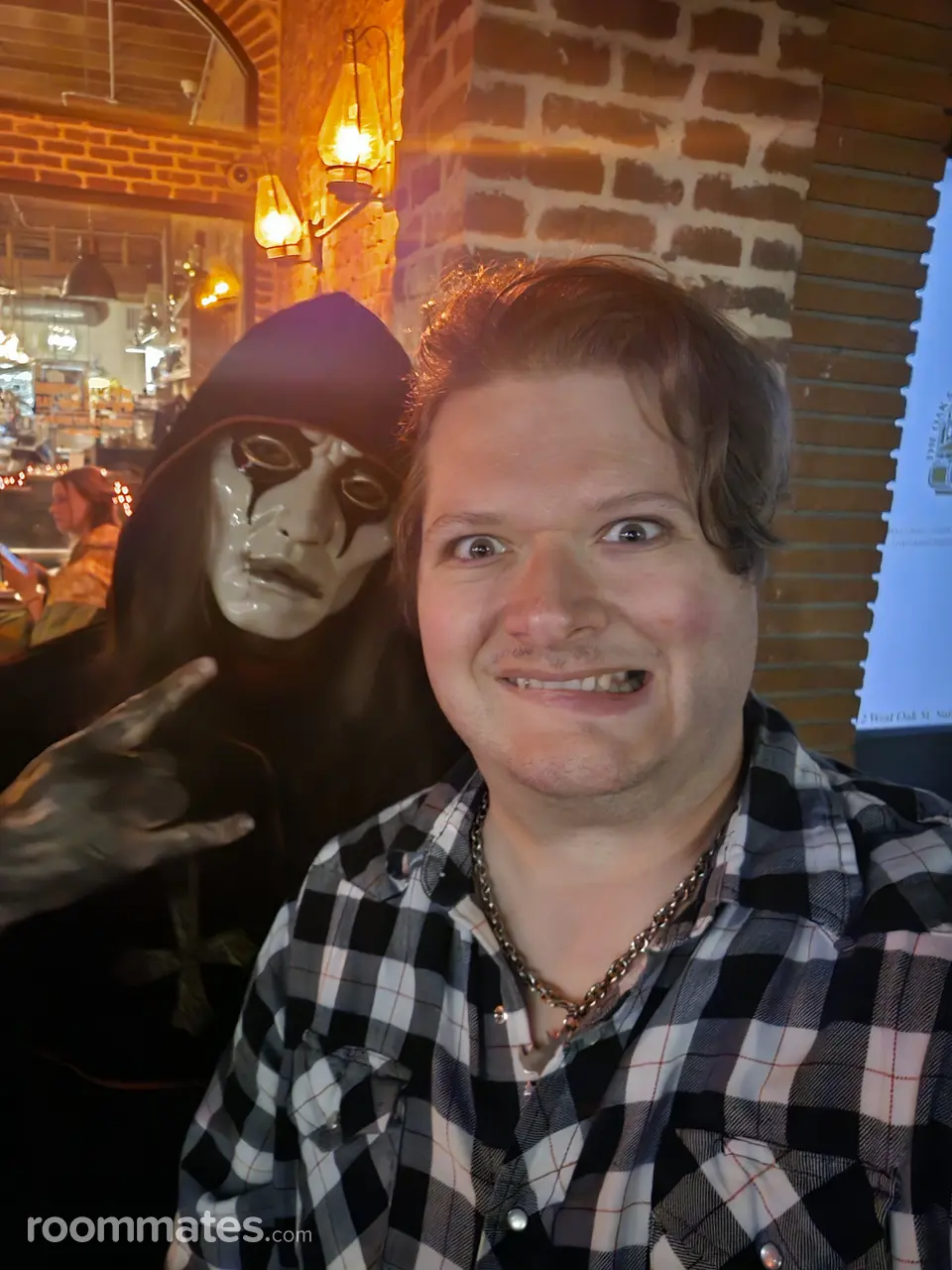 Profile photo 10 of 14