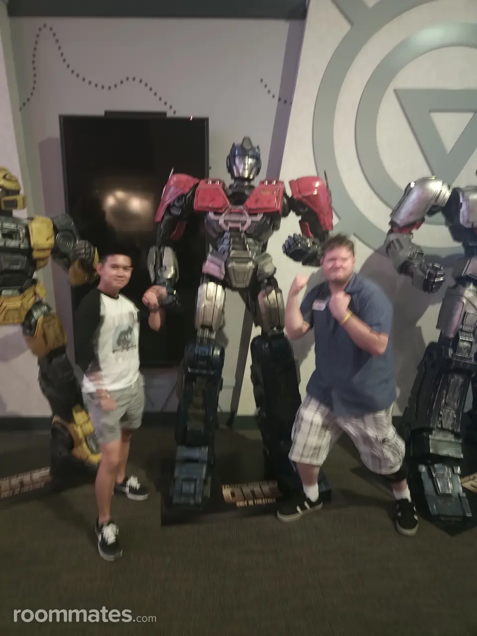 Profile photo 12 of 14