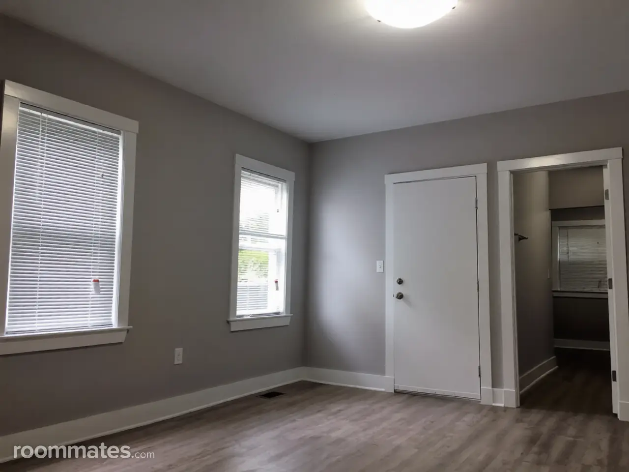 Profile photo 4 of 11