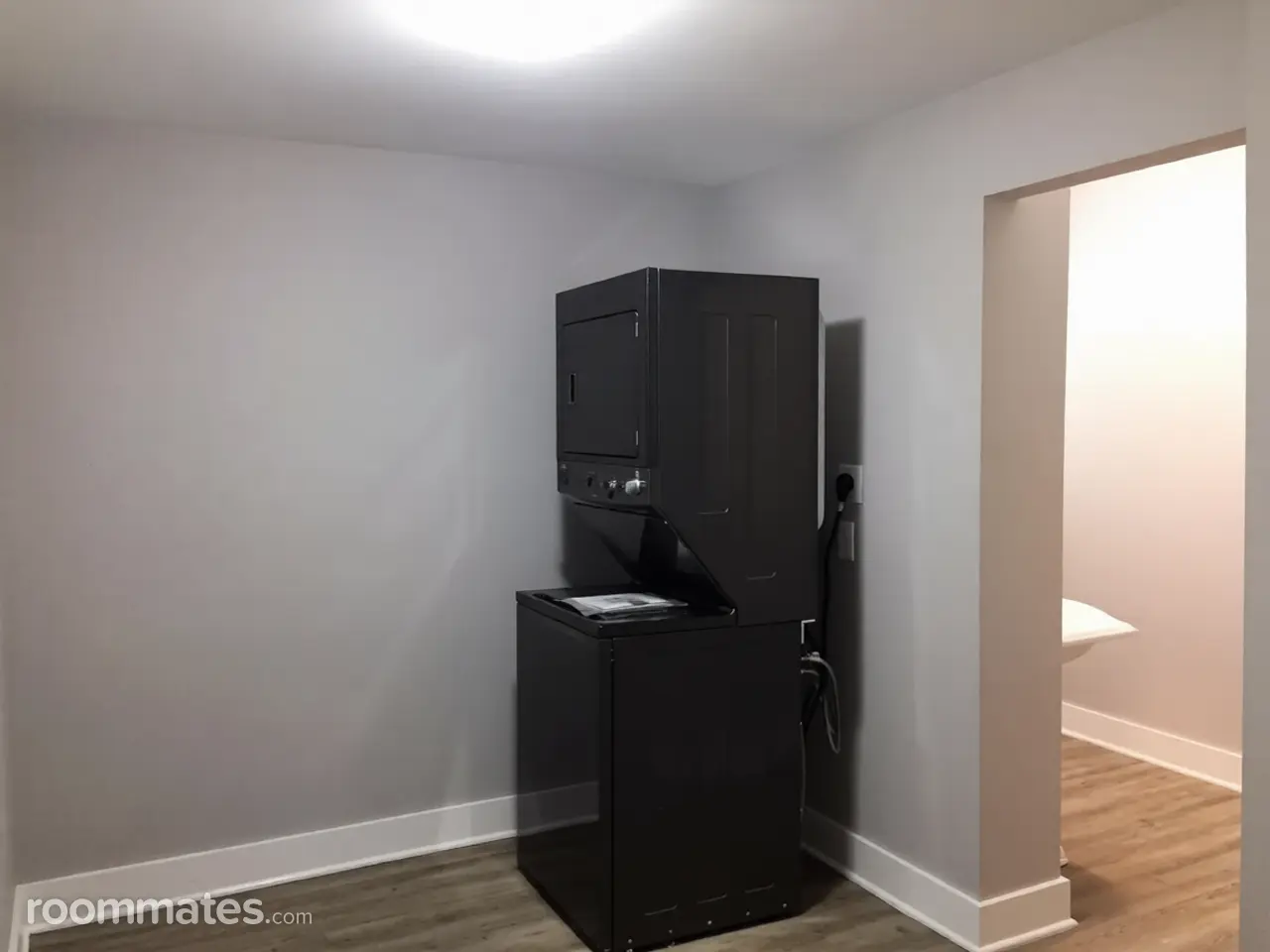 Profile photo 3 of 11