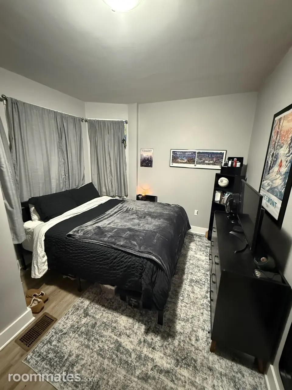 Profile photo 7 of 11