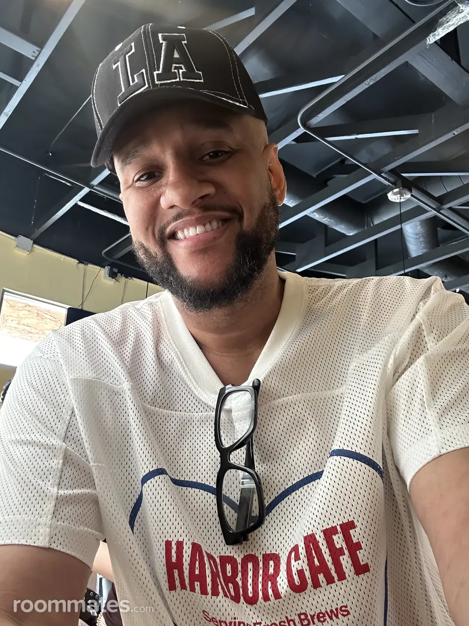 Profile photo 9 of 10