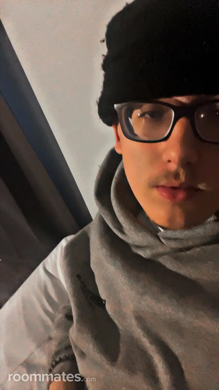 Profile photo 4 of 5