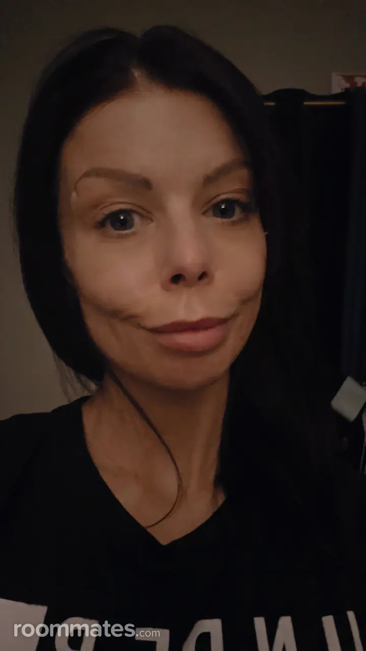 Profile photo 1 of 1