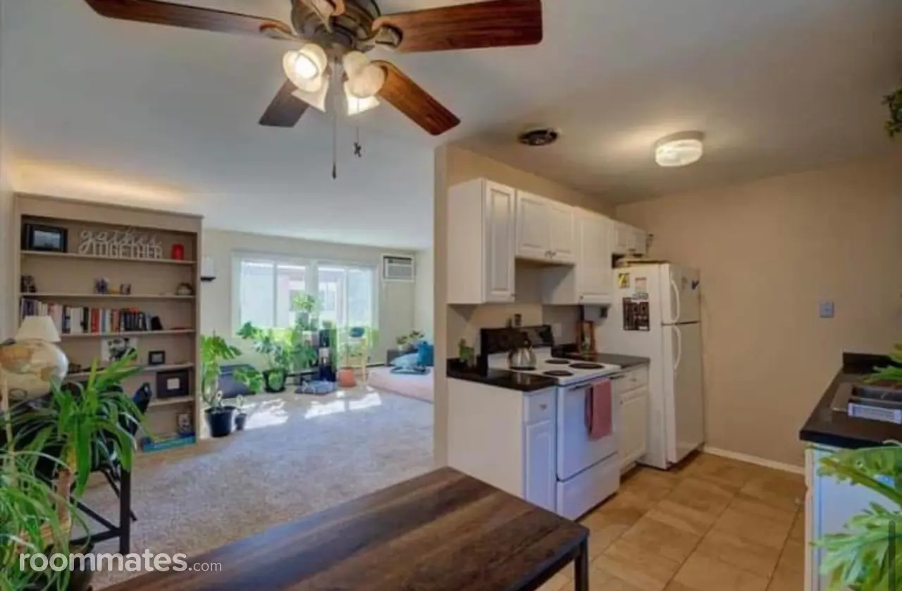 Profile photo 5 of 7