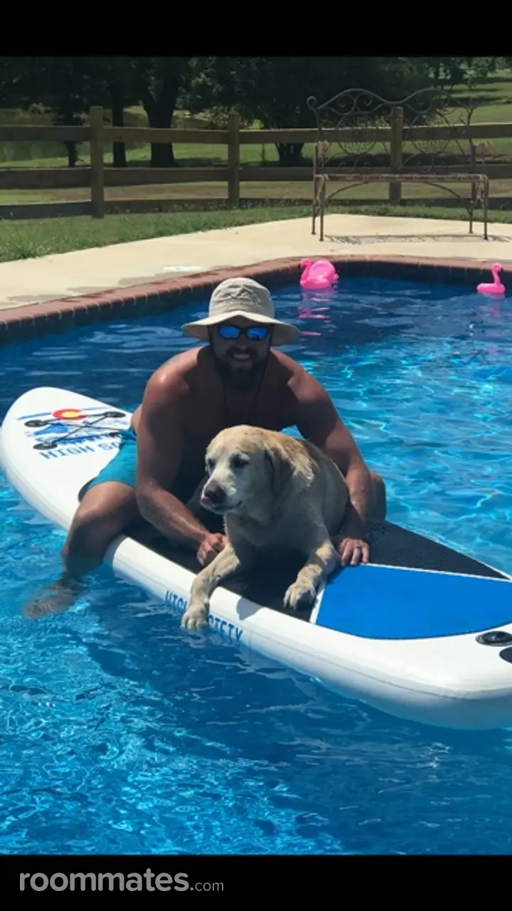 Profile photo 1 of 10