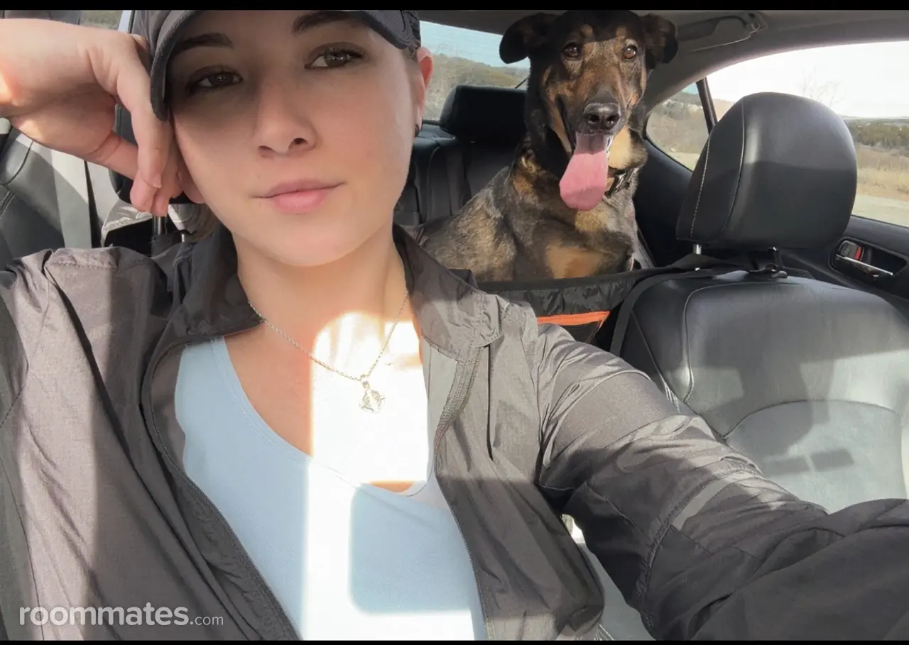 Profile photo 1 of 1