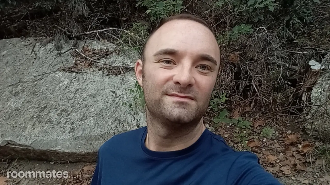 Profile photo 1 of 1