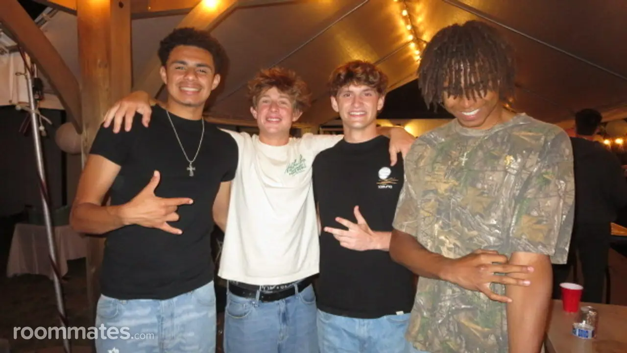 Profile photo 2 of 6