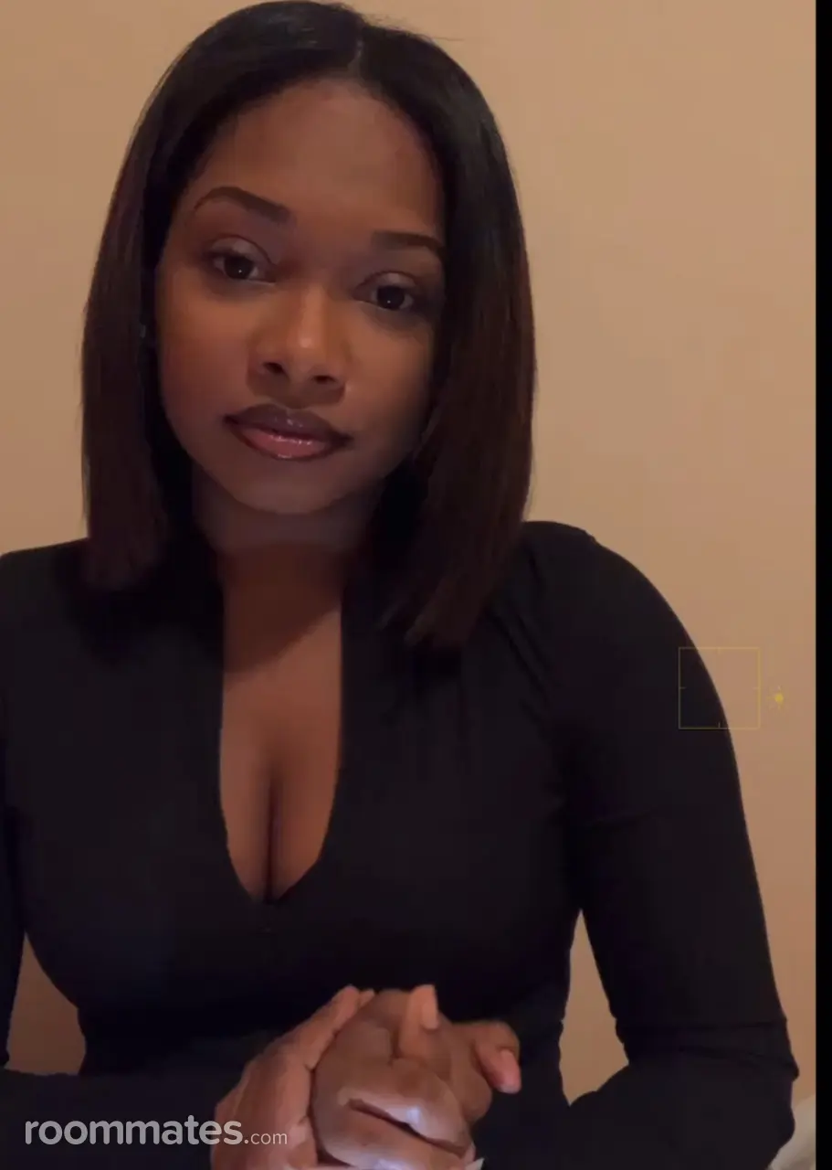 Profile photo 1 of 1