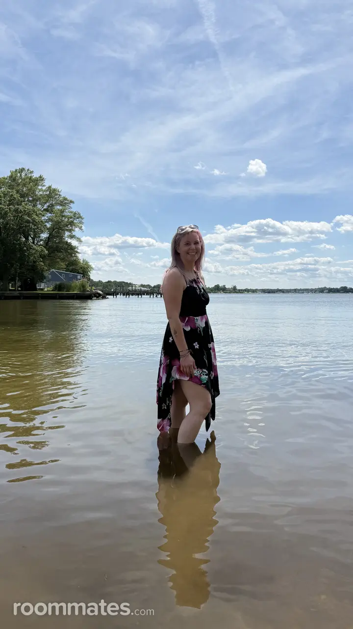 Profile photo 1 of 1