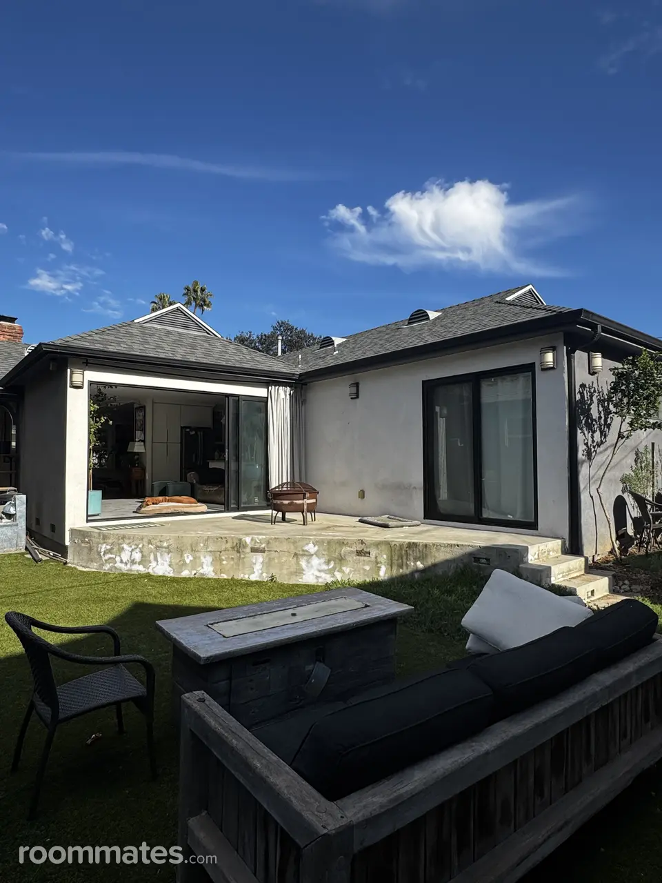 Profile photo 10 of 11