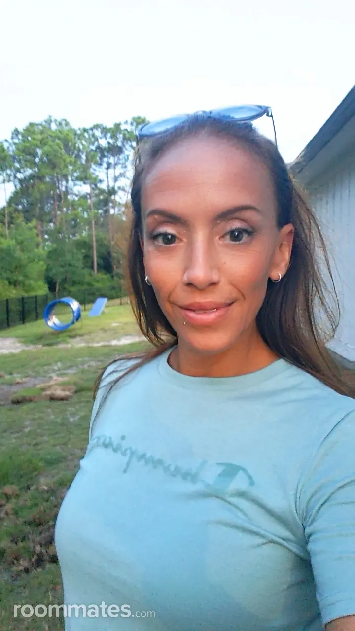 Profile photo 2 of 4