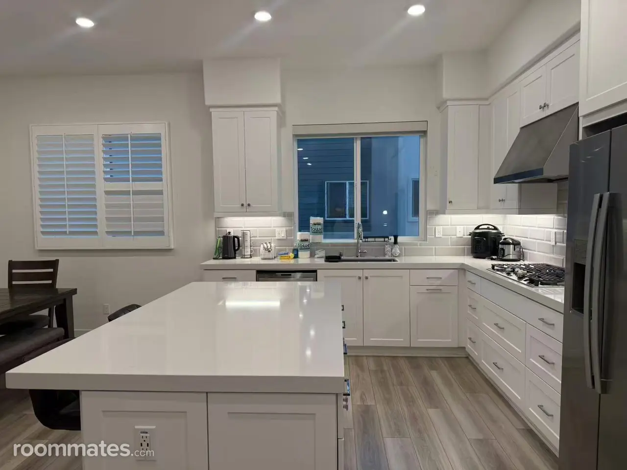 Profile photo 3 of 5